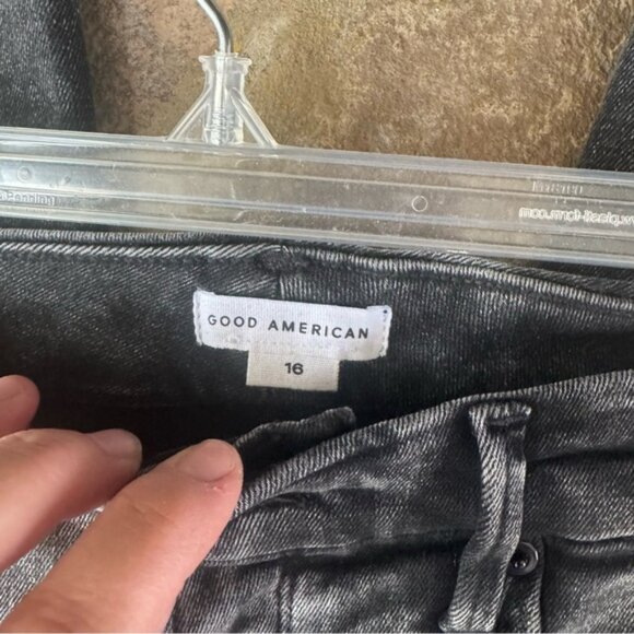GOOD AMERICAN Good Legs faded black jeans stretch high rise straight 16 - Picture 4 of 8